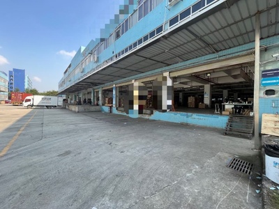 ​石岩高速旁工业园区仓库招租