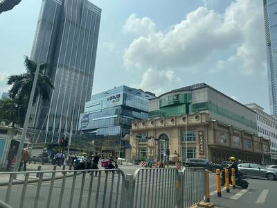 深圳市罗湖笋岗整层工业仓储，厂房出售